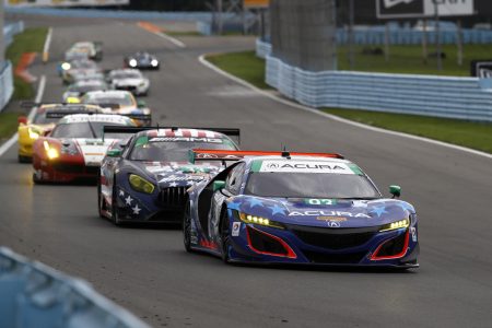 Ya puedes hacerte con el Honda NSX GT3 de competición, pero... ¿tienes los 465.000 euros que cuesta?