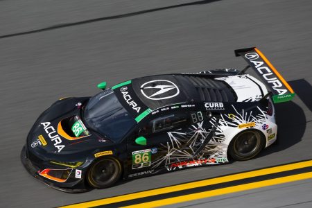 Ya puedes hacerte con el Honda NSX GT3 de competición, pero... ¿tienes los 465.000 euros que cuesta?