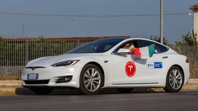 El Tesla Model S pasa los 400.000 kilómetros... ¡y la batería sigue casi nueva!
