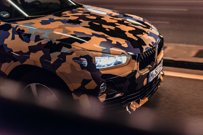 El nuevo BMW X2 se deja ver en su hábitat natural, la ciudad