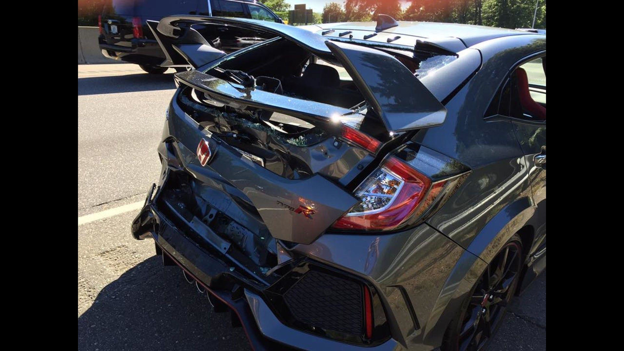 Fotos: Este Honda Civic Type R nuevo sufrió un accidente pocos minutos después de salir del concesionario