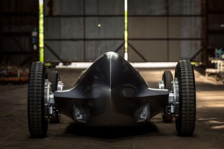 Infiniti Prototype 9 concept: Así es el monoplaza de los años 30 con tecnología eléctrica que veremos en Pebble Beach