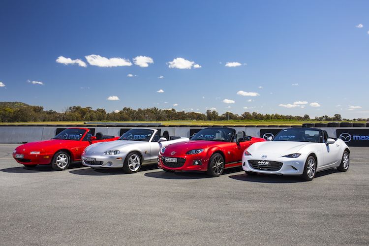 Mazda quiere restaurar tu MX-5 de primera generación: Eso sí, de momento sólo en Japón