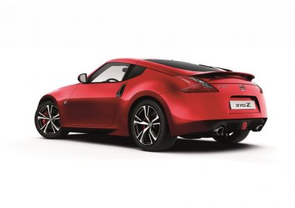 Nissan 370Z 2018: El coupé nipón se resiste a languidecer