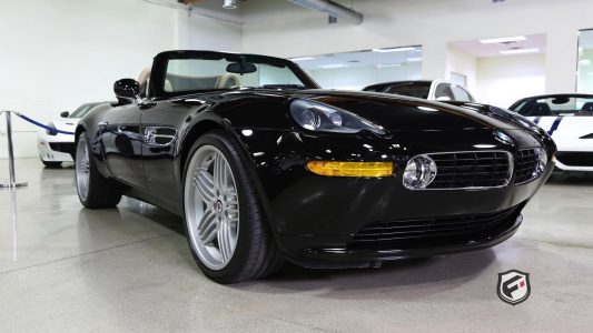 ¿Quieres un rarísimo BMW Z8 Alpina? Ahora puedes hacerte con uno, date prisa antes de que sigan subiendo más de precio...