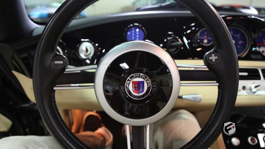 ¿Quieres un rarísimo BMW Z8 Alpina? Ahora puedes hacerte con uno, date prisa antes de que sigan subiendo más de precio...