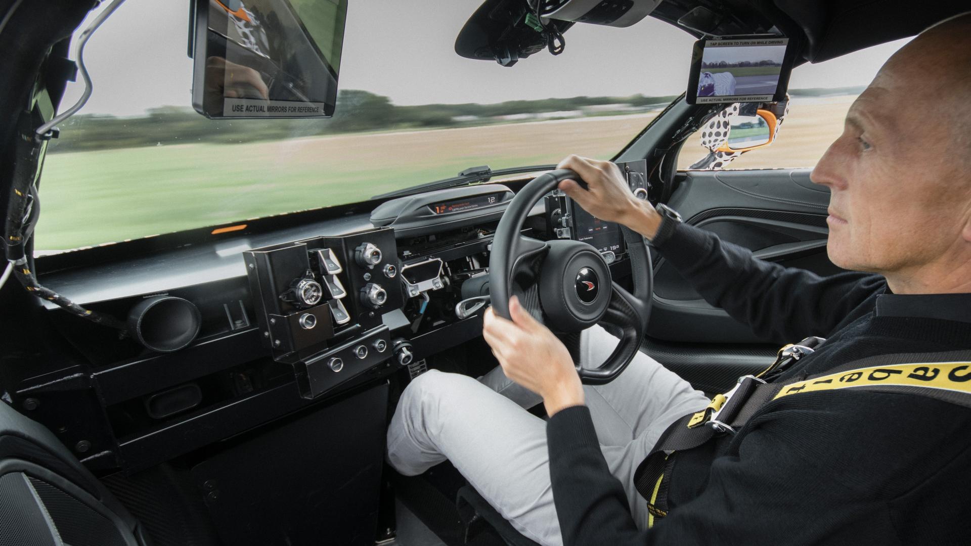 El McLaren Speedtail superará los 1.000 caballos de potencia... y hay más