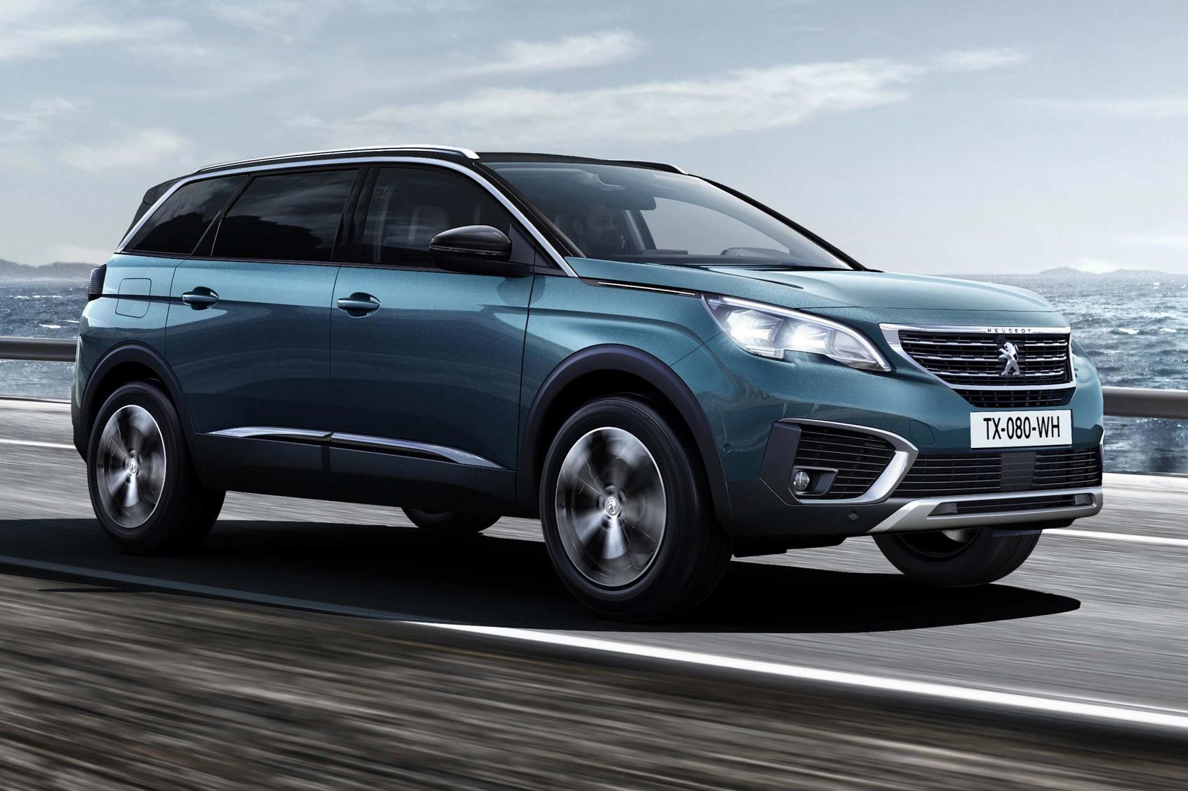 El motor 1.5 BlueHDi de 130 CV llega a los Peugeot 3008 y 5008