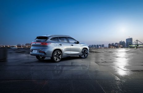 Exeed TX by Chery: El primer SUV chino que llega a Europa y lo hace electrificado