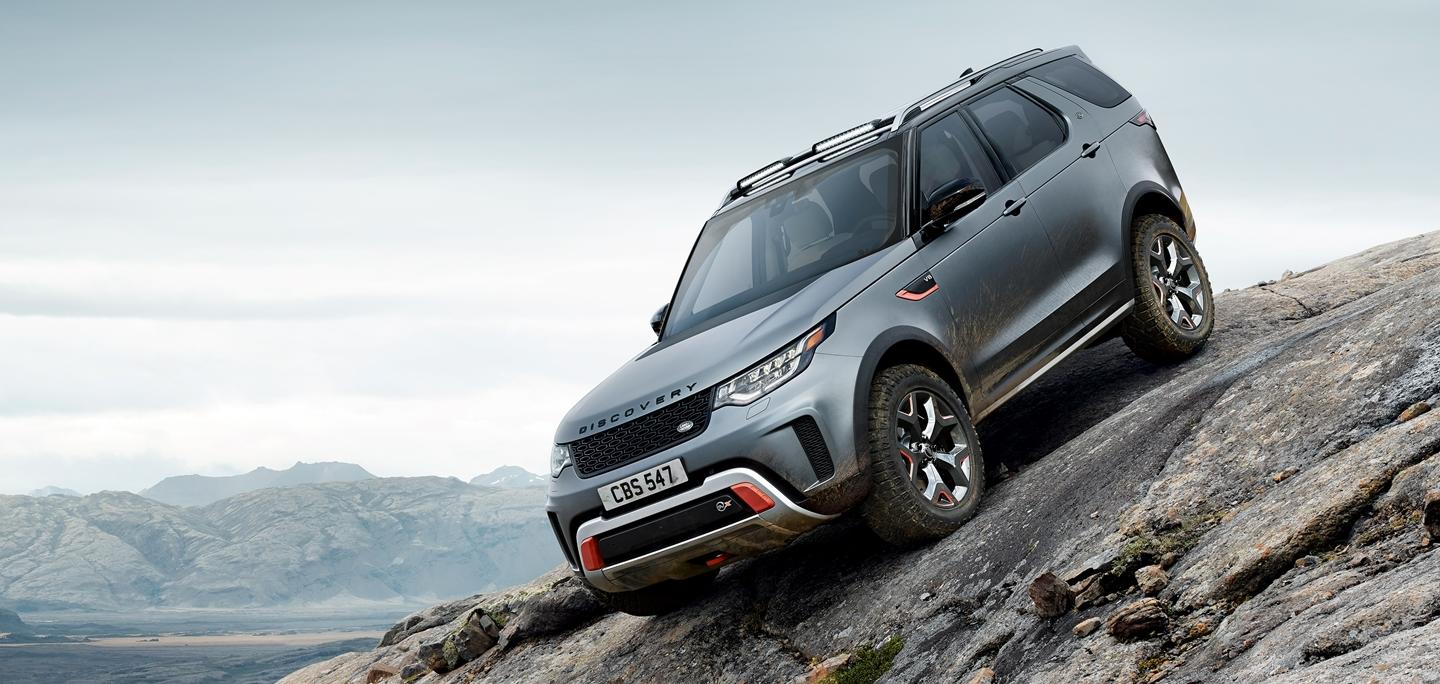 Más cerca del nuevo Land Rover Defender: tecnología y eficiencia, requisitos imprescindibles