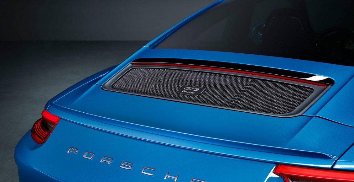 porsche-911-gt3-touring-package-el-gt3-en-el-que-puedes-ir-trajeado-sin-dar-la-nota-02