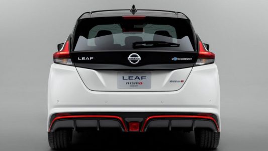Así es el Nissan Leaf NISMO Concept: ¿Puede el Leaf mejorar sus pretensiones deportivas?