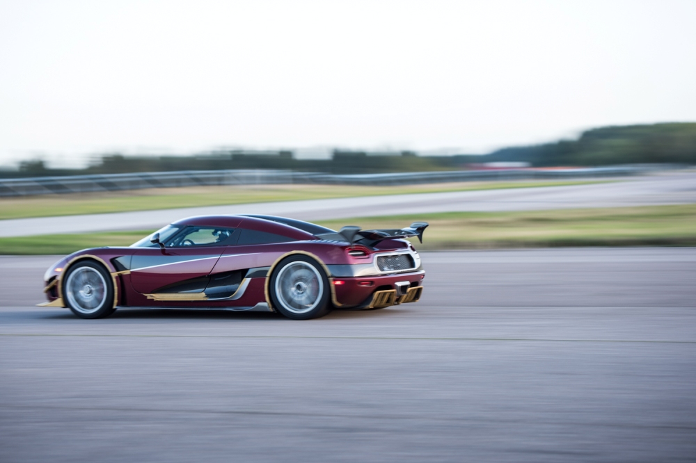 ¡Conseguido! El Koenigsegg Agera RS derrota al Chiron, necesitando 36,44 segundos para el 0-400-0 km/h