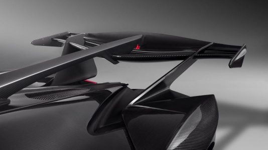 El Apollo Intensa Emozione 2018 llega con un V12 atmosférico y... un aspecto muy futurista por valor de 2,3 millones de euros