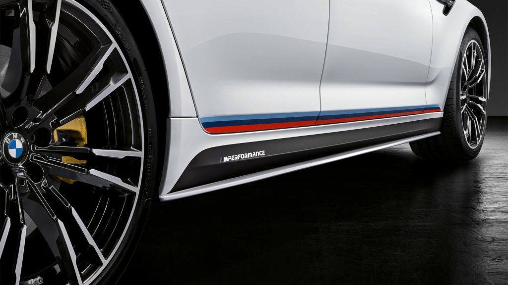 El BMW M5 M Performance llega al SEMA 2017 con grandes dosis de fibra de carbono