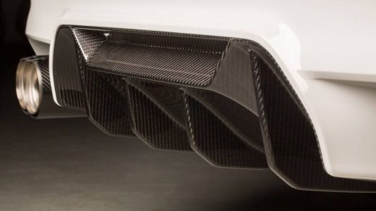 El BMW M5 M Performance llega al SEMA 2017 con grandes dosis de fibra de carbono