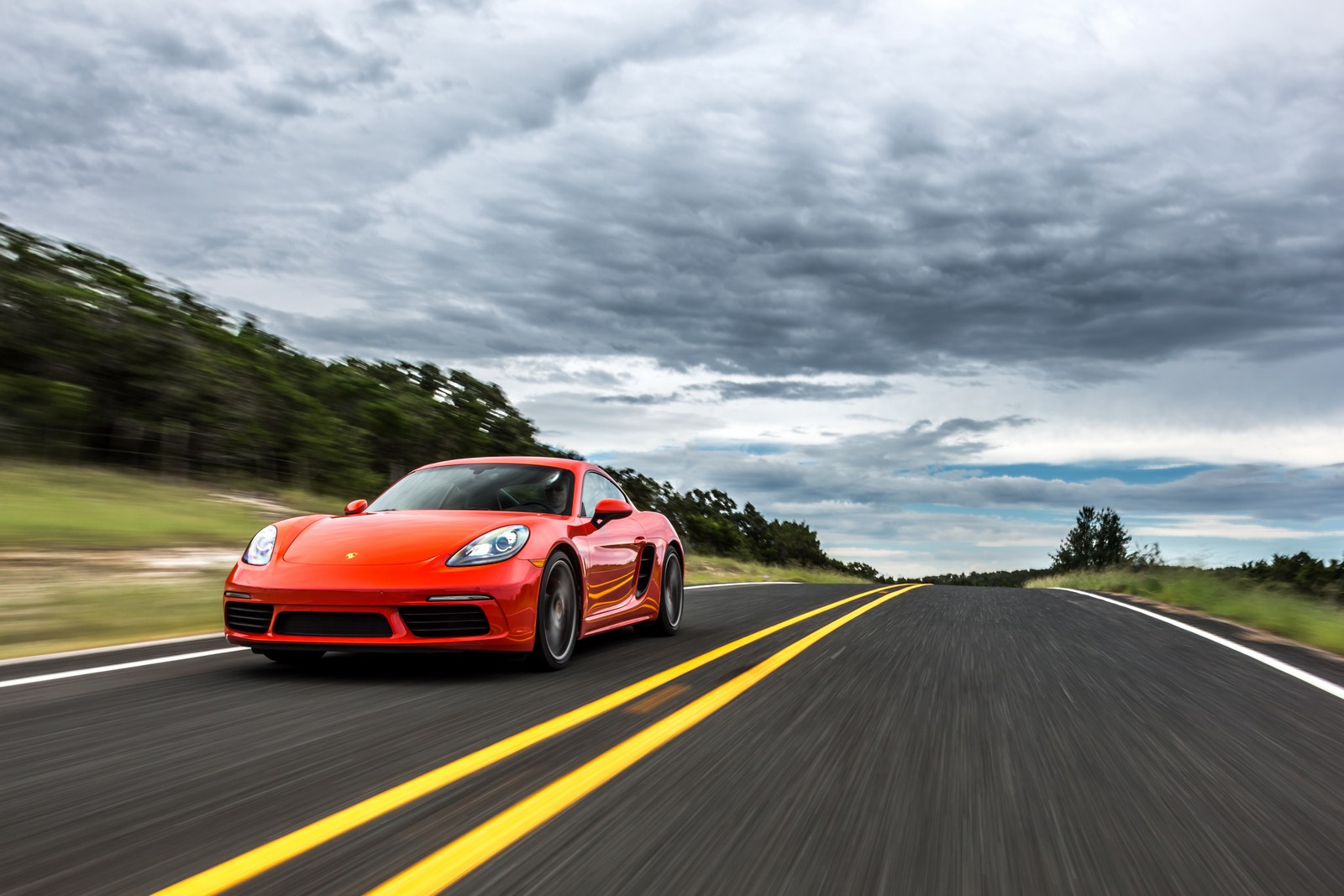 ¿El modelo Netflix y Spotify en deportivos? Porsche lanza un servicio de suscripción mensual para conducir su gama