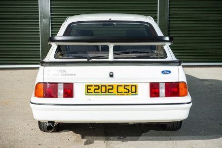 La burbuja sigue viento en popa: Este Ford Sierra Cosworth RS500 superará los 100.000 euros en subasta