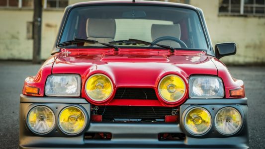 ¿Quieres un espectacular Renault R5 Turbo 2 Evolution de 1985 en estado de museo? Es tu oportunidad