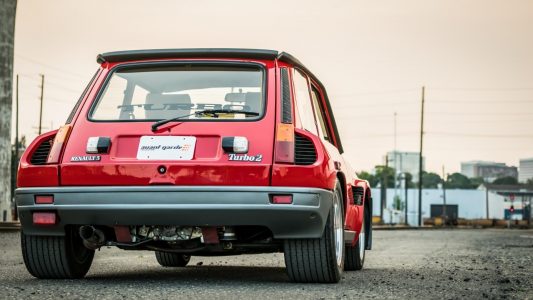 ¿Quieres un espectacular Renault R5 Turbo 2 Evolution de 1985 en estado de museo? Es tu oportunidad