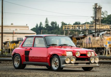 ¿Quieres un espectacular Renault R5 Turbo 2 Evolution de 1985 en estado de museo? Es tu oportunidad