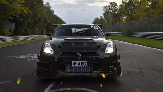 Un Nissan GT-R de 1.115 CV quiere posicionarse como el nuevo rey de Nürburgring: Objetivo, destronar al Porsche 911 GT2 RS