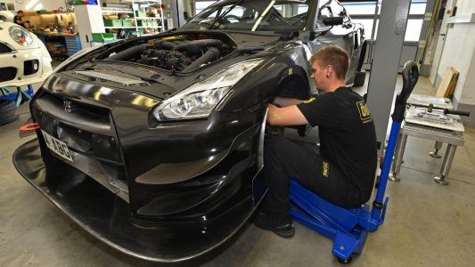 Un Nissan GT-R de 1.115 CV quiere posicionarse como el nuevo rey de Nürburgring: Objetivo, destronar al Porsche 911 GT2 RS