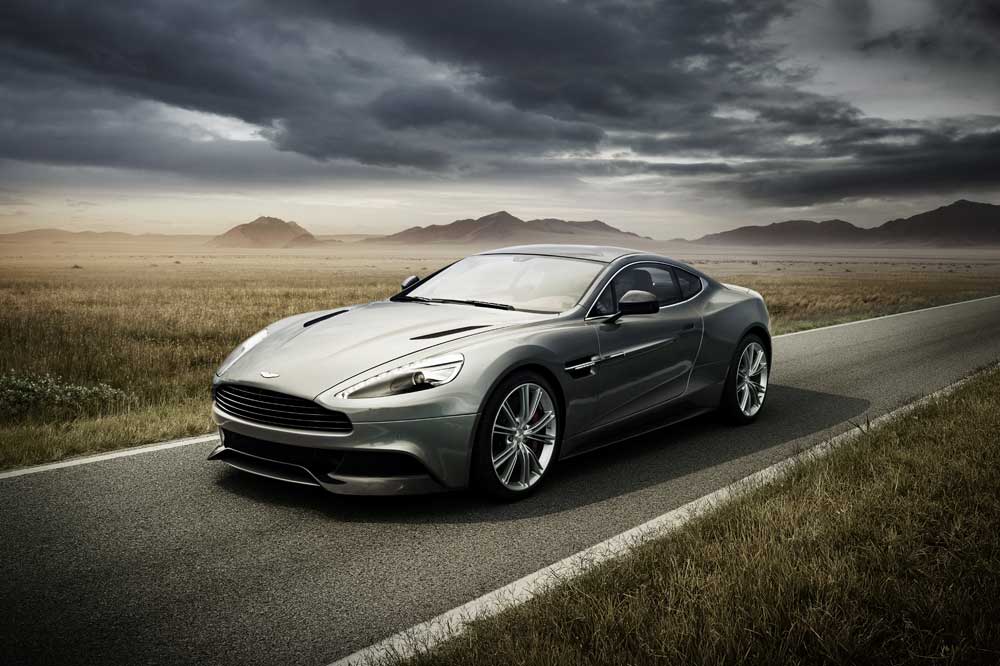 Vuelve el Vanquish, pero Aston Martin cambiará los planes