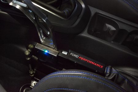 Montar un freno de mano hidráulico homologado para calle es posible en el Ford Focus RS: ¡Hacer drifting será todavía más fácil!