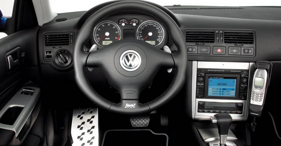 Vídeo: Así han evolucionado las radios en los Volkswagen Golf