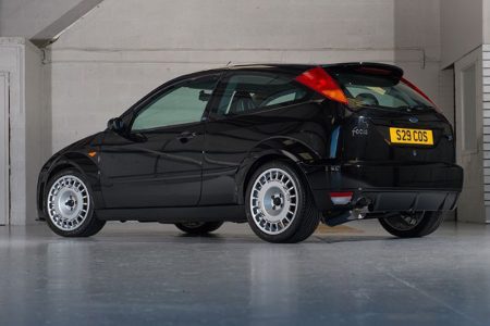 Hacerte con un Ford Focus mk1 con motor Cosworth es posible, aunque eso sí, con volante a la derecha