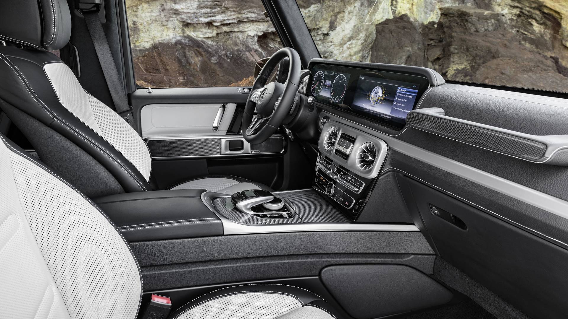 Oficial: este es el interior del nuevo Mercedes Clase G, ¡vaya cambio!