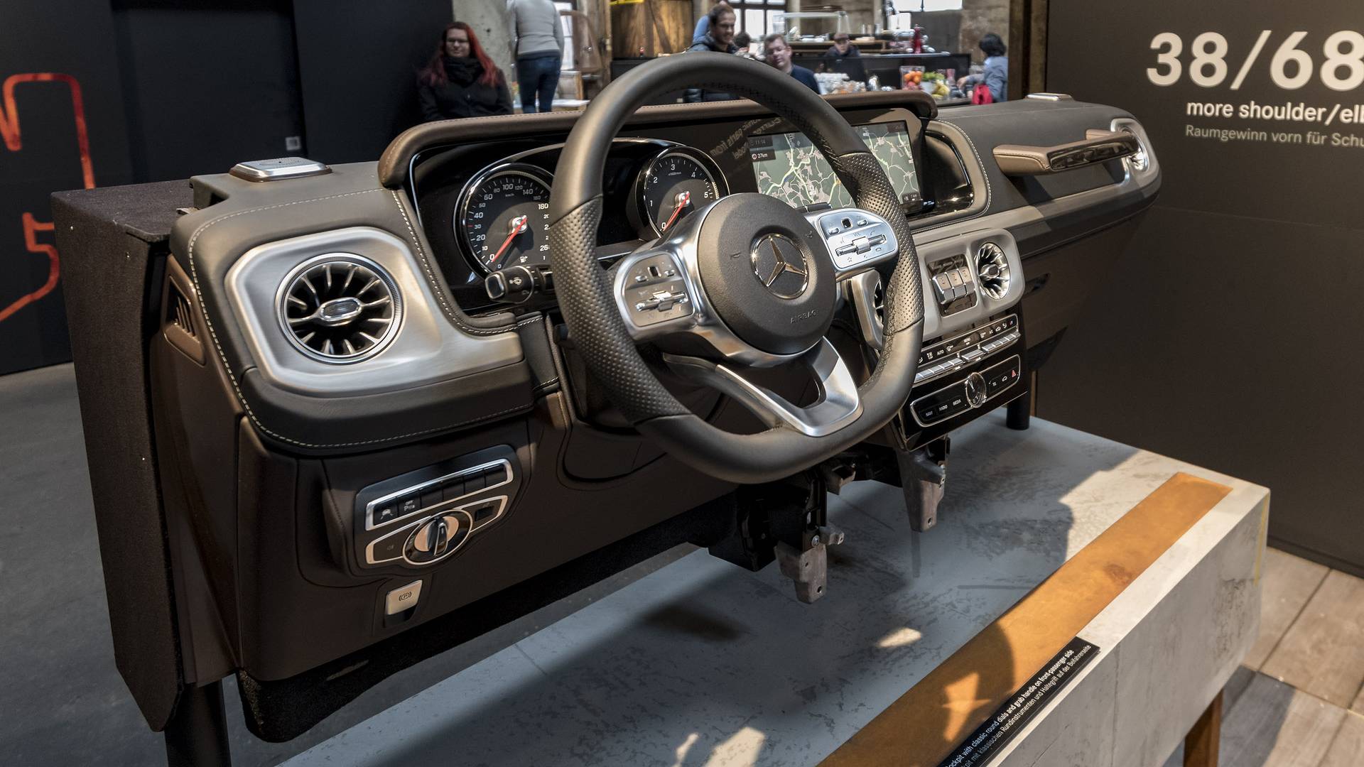 Oficial: este es el interior del nuevo Mercedes Clase G, ¡vaya cambio!