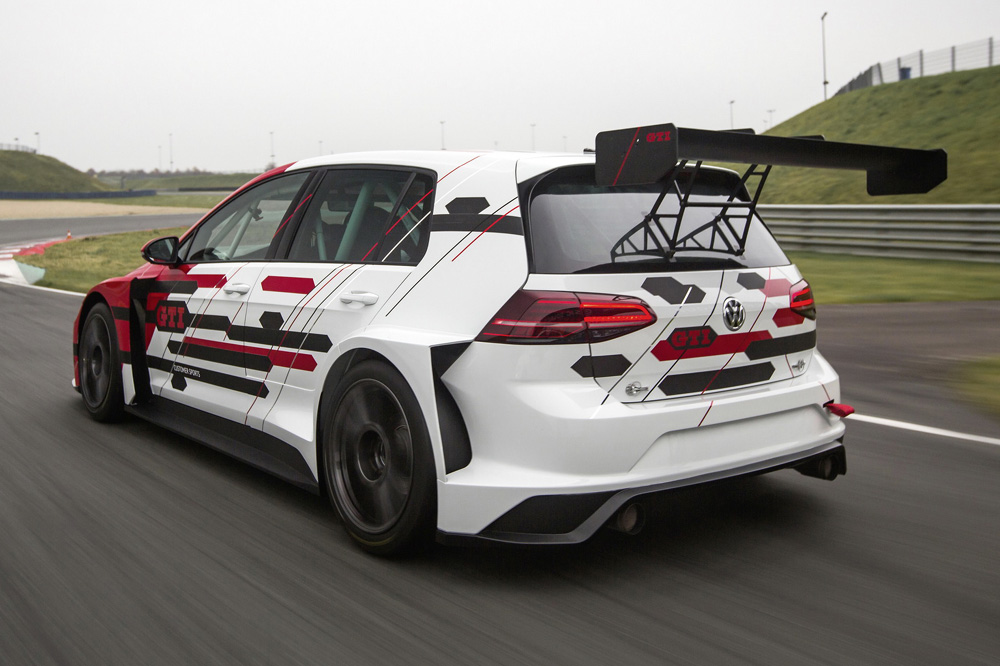 Volkswagen Golf GTI TCR 2018: El Golf más radical pasa por quirófano