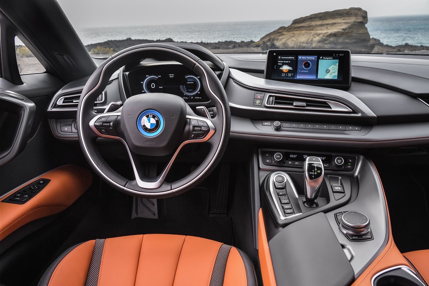 Ya puedes comprar los nuevos BMW i8 Coupé y Roadster, ¿quieres saber su precio en España?