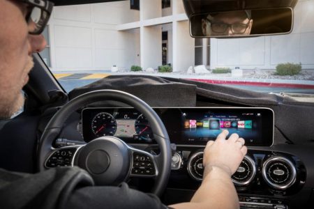 Así es el sistema de infoentretenimiento MBUX del Mercedes Clase A 2018