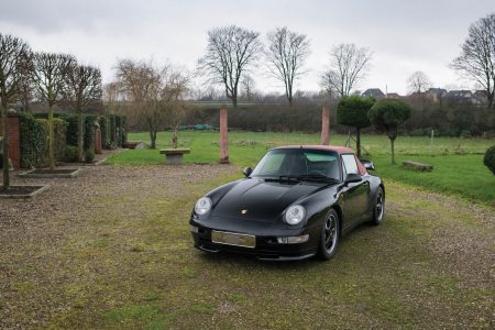 ¿Quieres hacerte con uno de los 14 Porsche 993 Turbo Cabrio? Ahora puedes, aunque no es nada barato