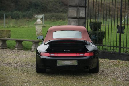 ¿Quieres hacerte con uno de los 14 Porsche 993 Turbo Cabrio? Ahora puedes, aunque no es nada barato