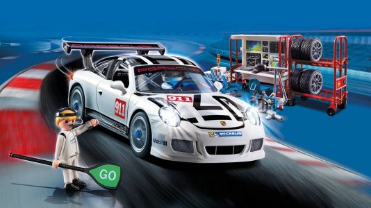 Vuelve a sentirte joven: Playmobil presenta su Porsche 911 GT3 Cup de juguete