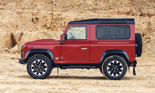 Vuelve el Land Rover Defender: ¡Con un motor V8 y 405 CV de potencia!