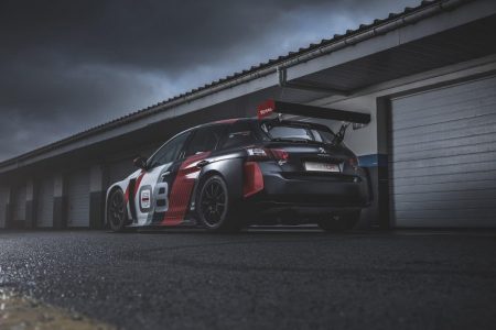 Ya puedes hacerte con el Peugeot 308 TCR con 350 CV: A cambio de 109.000 euros...