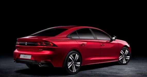 ¡Filtrado! Así es el nuevo Peugeot 508 con el que quieren reconquistar el segmento