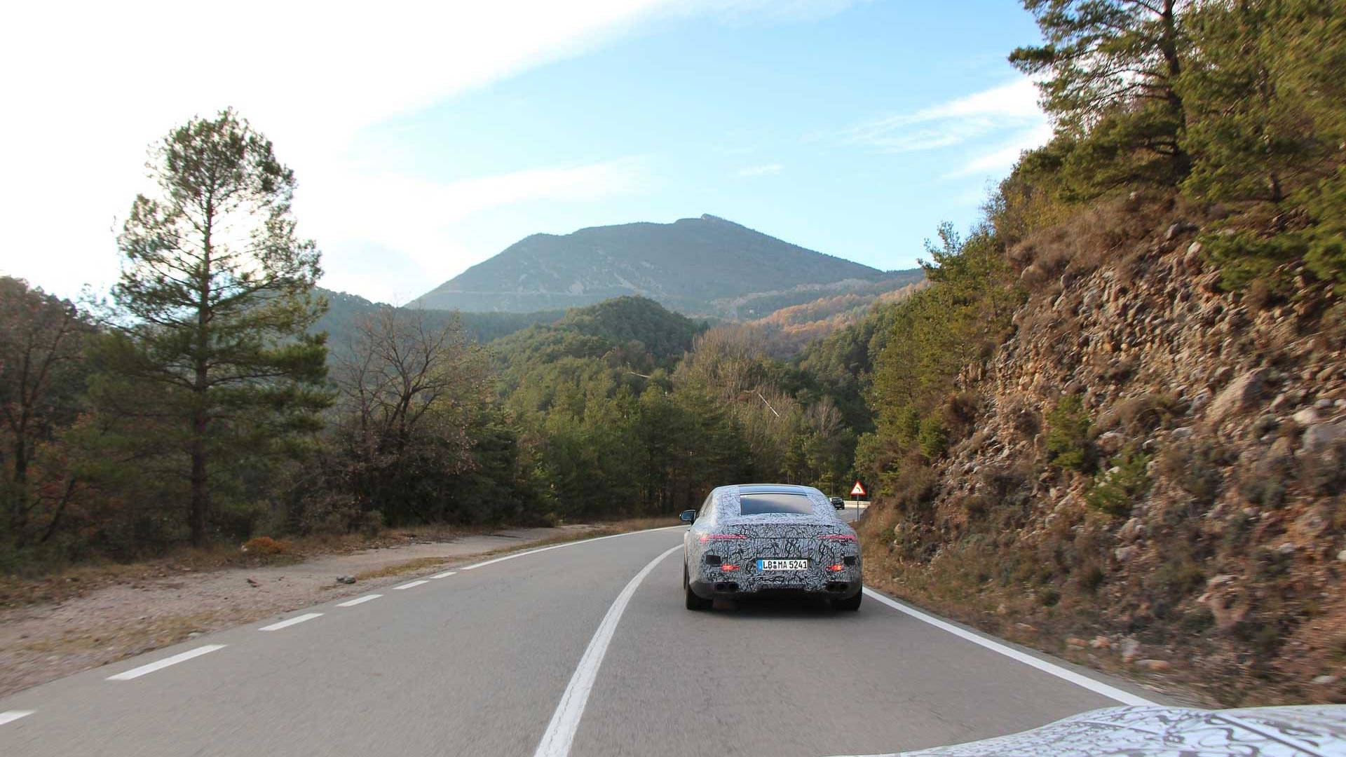 Oficial: Mercedes AMG GT Coupé, ¡ya casi está aquí!