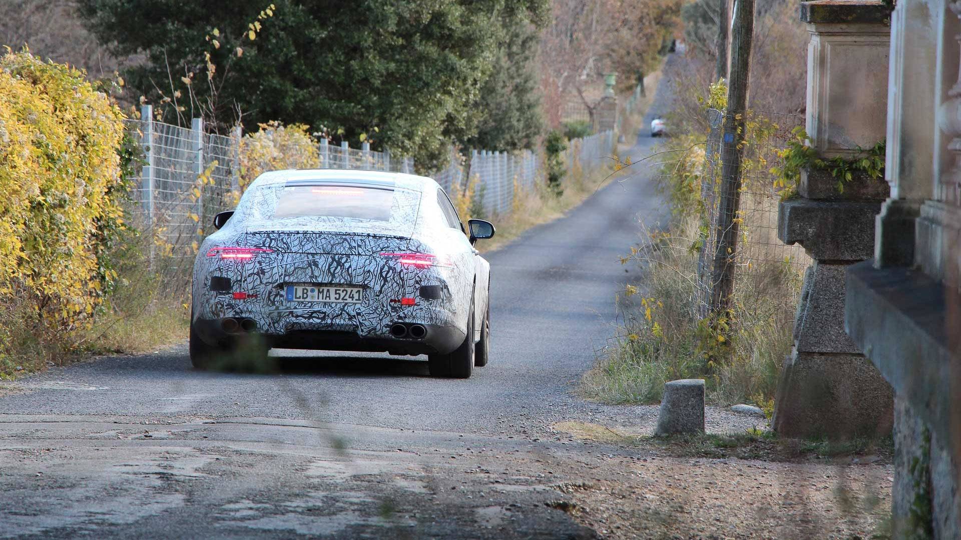 Oficial: Mercedes AMG GT Coupé, ¡ya casi está aquí!