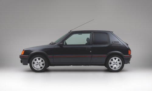 ¿Quieres un Peugeot 205 GTI blindado? Existe y ahora puedes hacerte con uno...