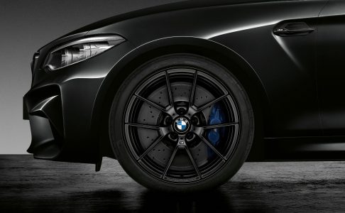 Black is back: BMW presenta el M2 "Black Shadow Edition"