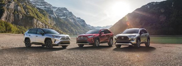 El nuevo Toyota RAV4 rompe con lo establecido: ¿Qué aportará frente al actual?