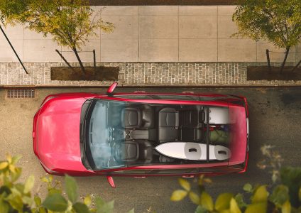 El nuevo Toyota RAV4 rompe con lo establecido: ¿Qué aportará frente al actual?