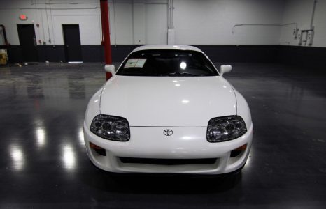 Este Toyota Supra MKIV biturbo de 1994 tiene menos de 10.000 km y busca nuevo dueño