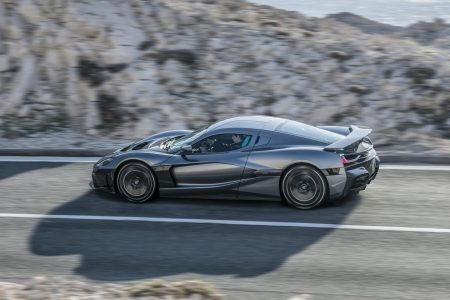 Rimac C_Two: La peor del pesadilla del Tesla Roadster con 1.940 CV y 2.300 Nm de par